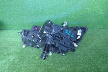 Load image into Gallery viewer, Frontscheinwerfer Seat Tarraco 5FJ941008J Rechts Scheinwerfer Headlight SCH1546641303jg