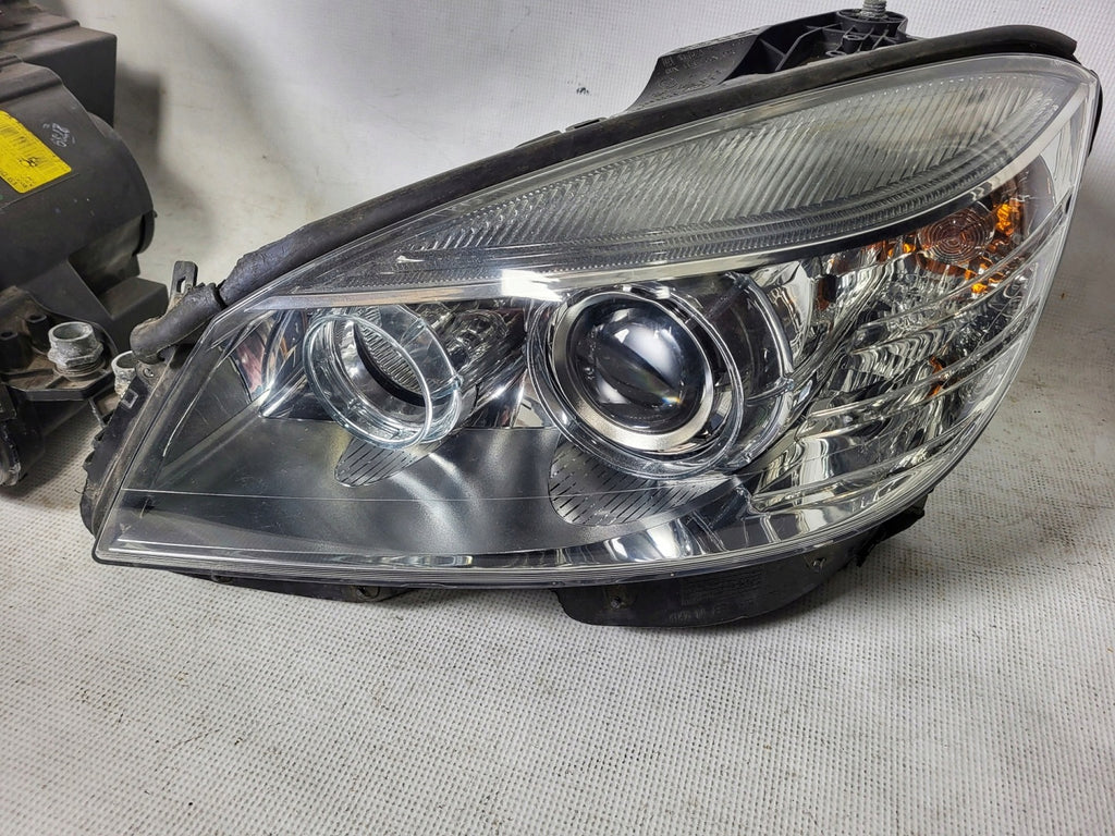 Frontscheinwerfer Mercedes-Benz W204 A2048208961 A2048209061 Xenon Ein Satz SCH6340967742ca