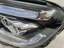 Laden Sie das Bild in den Galerie-Viewer, Frontscheinwerfer Mercedes-Benz W247 A2479061905 Links Scheinwerfer Headlight SCH4005517195hh