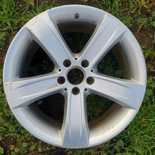 Load image into Gallery viewer, 1x Alufelge 18 Zoll 8.5" 5x112 35ET Glanz Silber A2304014002 Mercedes-Benz Sl FEL4801322166cq