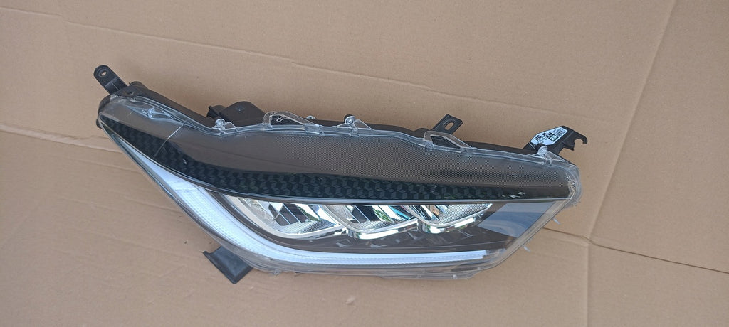 Frontscheinwerfer Toyota 4 Yaris 0036181 K0-8EU Full LED Rechts Headlight