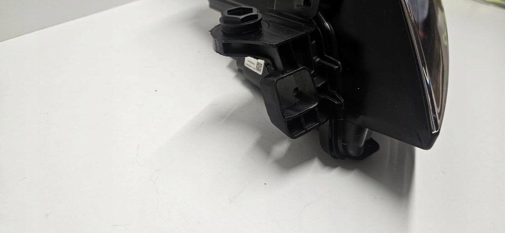 Frontscheinwerfer Skoda Superb III 3V1941015C LED Ein Stück (Rechts oder Links)