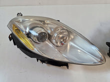 Load image into Gallery viewer, Frontscheinwerfer Fiat Croma 43700748 Ein Satz Scheinwerfer Headlight SCH9207458091ny