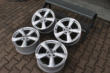 Laden Sie das Bild in den Galerie-Viewer, 4x Alufelge 18 Zoll 8.0" 5x112 39ET Glanz Silber 4K0601025D Audi A6 C8 Rim Wheel FEL9131314815cz