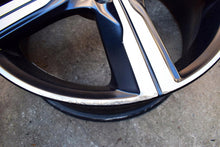 Laden Sie das Bild in den Galerie-Viewer, 1x Alufelge 17 Zoll 7.0&quot; 5x108 50ET 31423871 Volvo S60 S80 V60 V70 V40 Rim Wheel