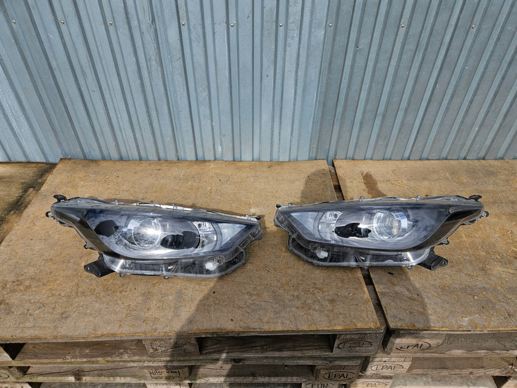 Frontscheinwerfer Toyota Yaris 0138622 Ein Satz Scheinwerfer Headlight SCH7768963958qo