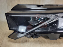 Laden Sie das Bild in den Galerie-Viewer, Frontscheinwerfer Skoda Octavia IV 5E4941035 992941572AH Full LED Links SCH9599464417ys