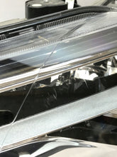 Laden Sie das Bild in den Galerie-Viewer, Frontscheinwerfer Seat C-Hr 576941773 81110-F4170-00 Full LED Rechts oder Links