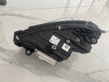 Load image into Gallery viewer, Frontscheinwerfer Mercedes-Benz W206 A2069068204 LED Rechts Headlight SCH8963640459lo