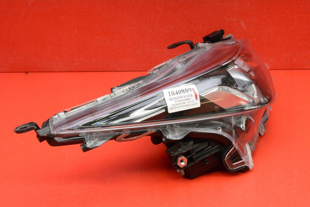 Frontscheinwerfer Toyota Corolla 81110-02T31-00 Rechts Scheinwerfer Headlight SCH2407144018kh