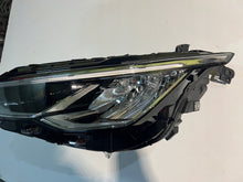 Load image into Gallery viewer, Frontscheinwerfer VW Golf VIII 5H1941005B LED Links Scheinwerfer Headlight