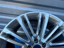 Laden Sie das Bild in den Galerie-Viewer, 1x Alufelge 18 Zoll 8W0601025BK Audi A4 B9 Rim Wheel FEL6168676066tk