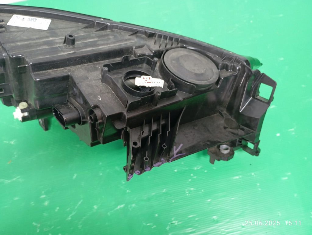 Frontscheinwerfer Skoda Enyaq 5LB941017 LED Ein Satz Scheinwerfer Headlight