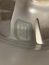 Load image into Gallery viewer, 1x Alufelge 15 Zoll 5.5" 5x112 40ET Glanz Silber 2G0601025N VW Polo Rim Wheel FEL5416158759nu