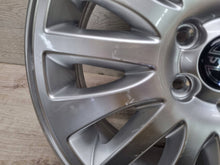 Laden Sie das Bild in den Galerie-Viewer, 1x Alufelge 17 Zoll 7.0" 5x108 49ET 8663671 Volvo V70 Rim Wheel FEL4154204645cn
