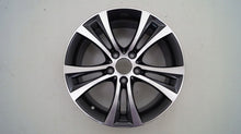 Laden Sie das Bild in den Galerie-Viewer, 1x Alufelge 18 Zoll 8.0" 5x120 52ET 6890428BLA BMW 2 F22 1 F20 Rim Wheel FEL3631120104bs