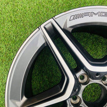 Load image into Gallery viewer, 1x Alufelge 18 Zoll 8.0&quot; 5x112 43ET A2134016300 Mercedes-Benz W213 Rim Wheel