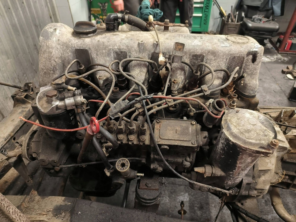Motor Mercedes-Benz W123 OM616 1980 Diesel Engine Komplett