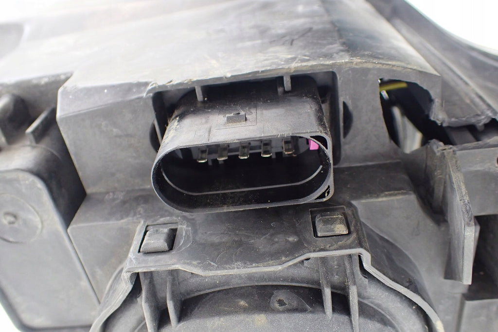 Frontscheinwerfer Audi A4 B7 8E0941003AJ 0301219201 Links Scheinwerfer Headlight