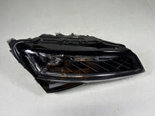 Laden Sie das Bild in den Galerie-Viewer, Frontscheinwerfer Skoda Superb III 3V1941016D LED Rechts Scheinwerfer Headlight