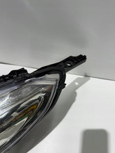 Laden Sie das Bild in den Galerie-Viewer, Frontscheinwerfer Peugeot 2008 I Links Scheinwerfer Headlight SCH1713359280sg