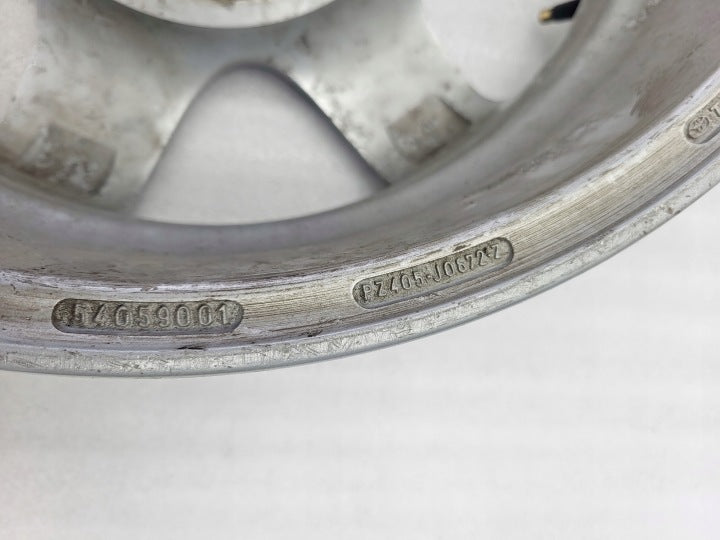 1x Alufelge 17 Zoll 6.0" 6x139.7 50ET PZ405-J0672-Z Toyota Land Cruiser FEL6932779329ah