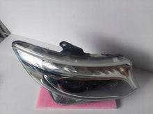 Load image into Gallery viewer, Frontscheinwerfer Mercedes-Benz Vito 4479061501 Rechts Scheinwerfer Headlight