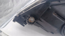Laden Sie das Bild in den Galerie-Viewer, Frontscheinwerfer Mercedes-Benz W212 A2128202059 207H70A2128202059 Rechts SCH4226658938zz