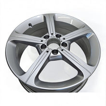 Load image into Gallery viewer, 1x Alufelge 17 Zoll 6.5&quot; 5x112 A1774011200 Mercedes-Benz Cla Rim Wheel