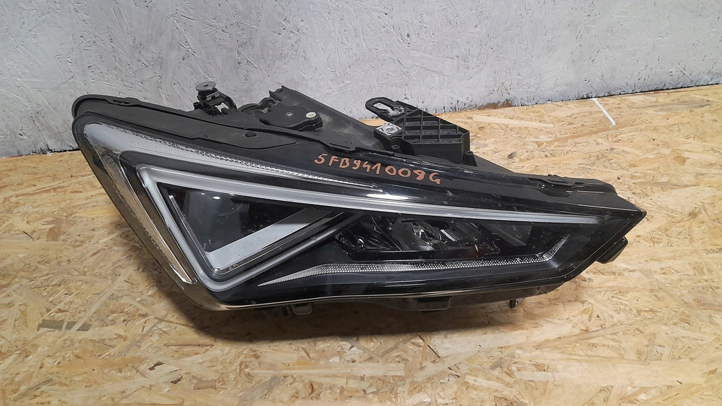 Frontscheinwerfer Seat Leon 5FB941008G LED Rechts Scheinwerfer Headlight