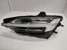 Laden Sie das Bild in den Galerie-Viewer, Frontscheinwerfer Volvo V60 I S60 III Full LED Links Scheinwerfer Headlight SCH2223945833mw