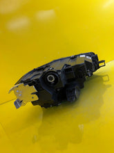 Load image into Gallery viewer, Frontscheinwerfer Skoda Superb 3P1941015A Full LED Links Scheinwerfer Headlight SCH9199474909jw