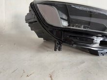Load image into Gallery viewer, Frontscheinwerfer Audi A4 B9 8W0941012 8W0941011 LED Rechts Headlight