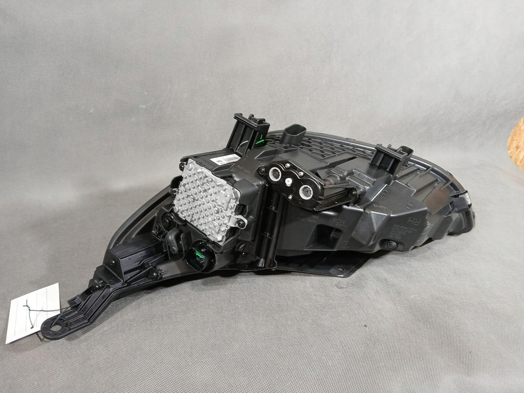 Frontscheinwerfer Hyundai III G492121060 Rechts Scheinwerfer Headlight SCH8650978124mw