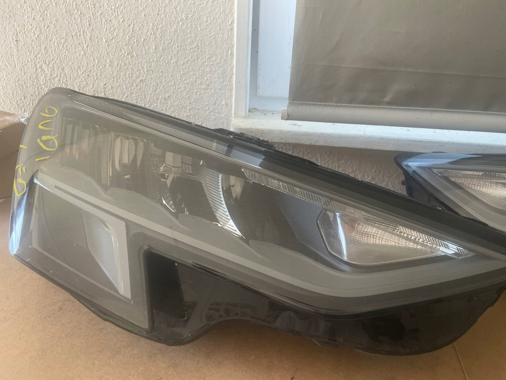 Frontscheinwerfer Audi A3 8Y0941011 8Y0941012 Full LED FALSE Headlight SCH1763343799si