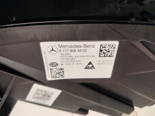 Laden Sie das Bild in den Galerie-Viewer, Frontscheinwerfer Mercedes-Benz W177 A1779063705 A1779064803 Full LED Ein Satz SCH9605002636rt