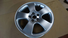 Load image into Gallery viewer, 1x Alufelge 16 Zoll 8L0601025K Audi A3 Rim Wheel