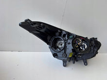 Laden Sie das Bild in den Galerie-Viewer, Frontscheinwerfer Hyundai I40 92101-3ZXXX Links Scheinwerfer Headlight SCH5170844355ln