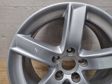 Load image into Gallery viewer, 1x Alufelge 17 Zoll 7.0" 5x112 37ET Glanz Silber 8R0071497 Audi Q5 Rim Wheel FEL7739525086ts