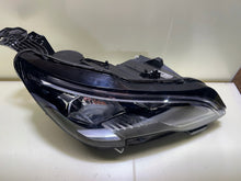Laden Sie das Bild in den Galerie-Viewer, Frontscheinwerfer Peugeot 5008 1616878080 9810478180 Rechts Headlight SCH1508495292jr