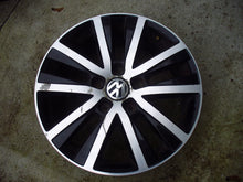 Load image into Gallery viewer, 1x Alufelge 17 Zoll 7.0" 5x120 55ET Glanz Schwarz 7E0601025L VW Multivan FEL5395545304xt