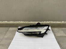 Load image into Gallery viewer, Frontscheinwerfer Volvo V60 S60 32314148 Ein Stück (Rechts oder Links) Headlight SCH3347092379nt