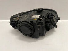 Laden Sie das Bild in den Galerie-Viewer, Frontscheinwerfer Audi A4 B7 8E0941003BM Xenon Ein Stück (Rechts oder Links)