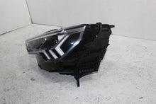 Laden Sie das Bild in den Galerie-Viewer, Frontscheinwerfer Audi Q3 83A941033 Full LED Links Scheinwerfer Headlight