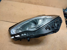 Laden Sie das Bild in den Galerie-Viewer, Frontscheinwerfer Mercedes-Benz Cla A1189066901 Links Scheinwerfer Headlight SCH8334641531tl