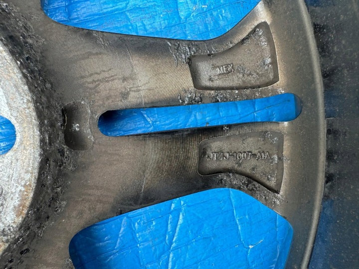 1x Alufelge 19 Zoll 8.0" 5x108 52 5ET JT4J-1007-A1A Ford Rim Wheel FEL3468378758kz