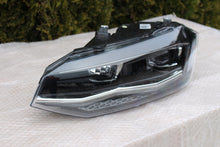 Laden Sie das Bild in den Galerie-Viewer, Frontscheinwerfer VW Polo 2G1941035F Full LED Links Scheinwerfer Headlight