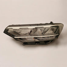 Laden Sie das Bild in den Galerie-Viewer, Frontscheinwerfer VW Passat B8 3G1941035Q Full LED Links Scheinwerfer Headlight