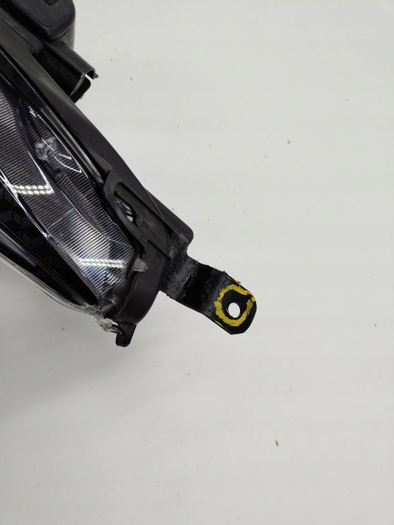 Frontscheinwerfer Toyota Yaris EUK0-8 LED FALSE Scheinwerfer Headlight SCH5331794259zf