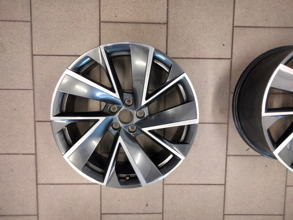 1x Alufelge 20 Zoll 8.0" 5x112 5LA601025D Skoda Enyaq Rim Wheel FEL9803910314en